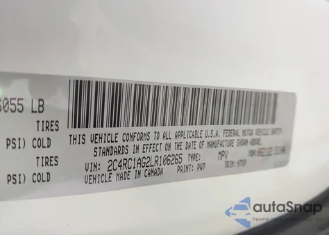 2020 Chrysler Voyager L z USA, uszkodzony, nr VIN 2C4RC1AG2LR106265